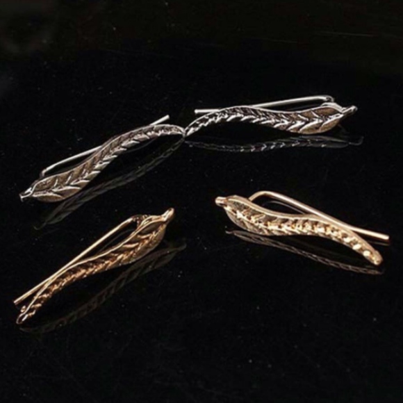 Leaf Minimalist Cuff Earring - Picture 8 of 8